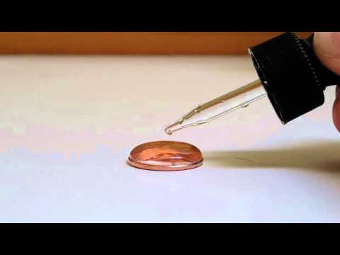 ¿Por qué el agua tiene más tensión superficial que el alcohol? ¿Por qué el agua tiene más tensión superficial que el alcohol?