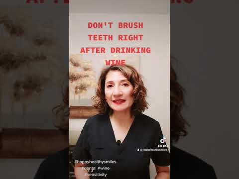 Mejor respuesta: ¿Cuánto tiempo después de beber vino puedes cepillarte los dientes?