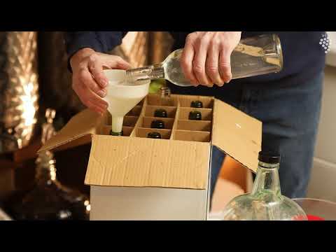 ¿Cómo se limpian las botellas de vino?