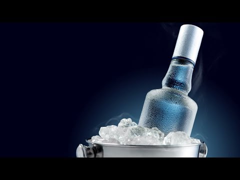 ¿Se puede poner alcohol en una máquina de hielo?