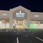 Canton Wine & Spirits Warehouse - Licorería en Canton