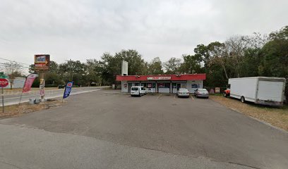 Safari Wine Smoke Shop - Licorería en Southside Estates Safari Wine Smoke Shop - Licorería en Southside Estates