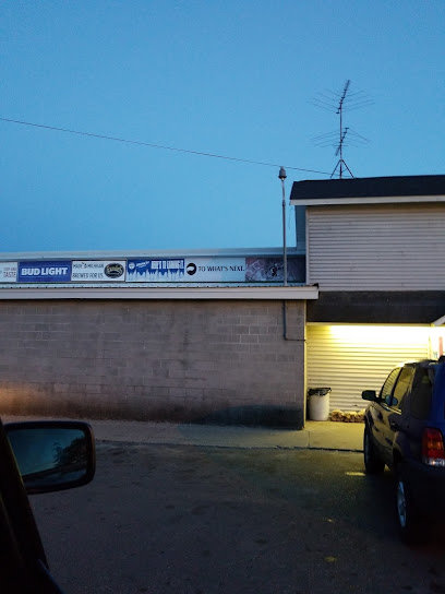 Grunst Brothers Party Store - Licorería en Big Rapids