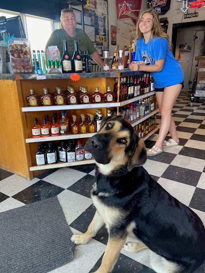 Pit Road Liquor - Licorería en WaKeeney