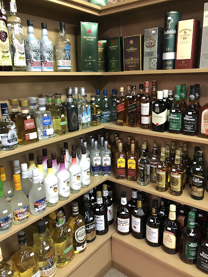 Main Street Liquor - Licorería en Hennessey Main Street Liquor - Licorería en Hennessey