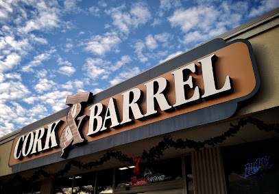 Cork & Barrel Wine And Spirits - Licorería en Lawrence
