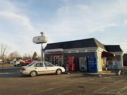 Big Red Liquors - Licorería en Greenfield