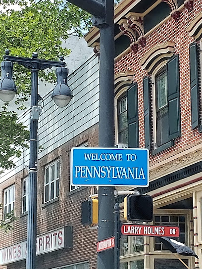 Fine Wine & Good Spirits - Licorería en Easton Fine Wine & Good Spirits - Licorería en Easton