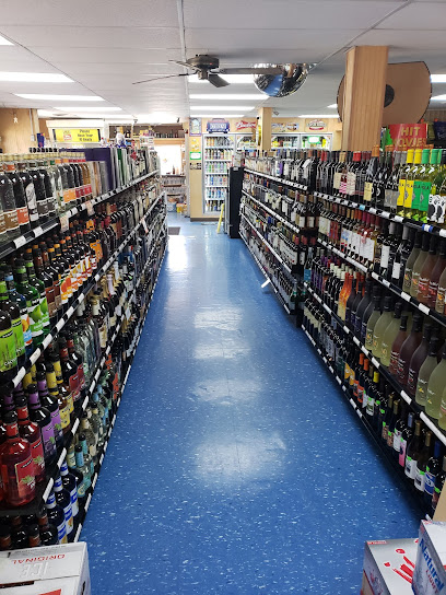 Big Casey Liquor - Licorería en Casey Big Casey Liquor - Licorería en Casey