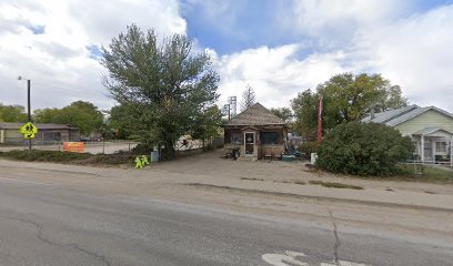 Outlaw Liquors Sports & Videos - Licorería en Baggs