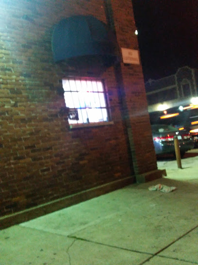 J & B Package Liquors - Licorería en St. Louis J & B Package Liquors - Licorería en St. Louis