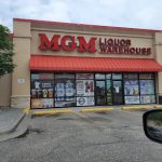 MGM Liquors - Licorería en Red Wing