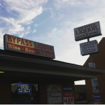 Bypass Liquor - Licorería en Versailles