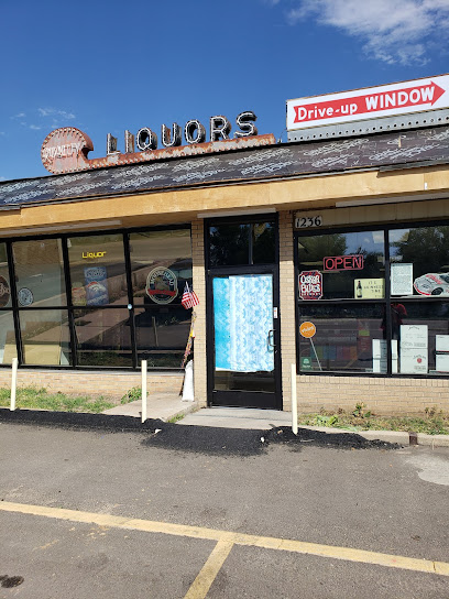 Quality Liquor - Licorería en Longmont