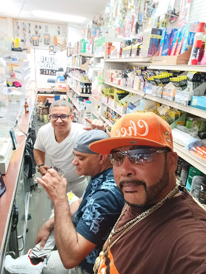 Congressman Package Store - Licorería en Hartford