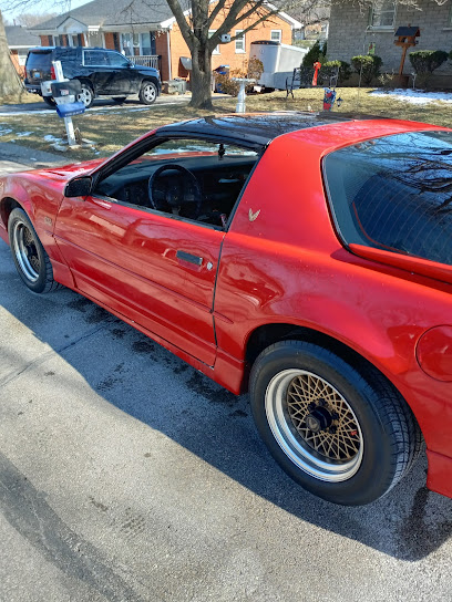 B-Kwik Liquor & Bar - Licorería en Winchester B-Kwik Liquor & Bar - Licorería en Winchester