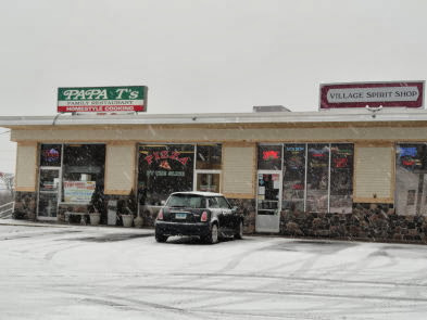 Village Spirit Shop - Licorería en Tolland Village Spirit Shop - Licorería en Tolland