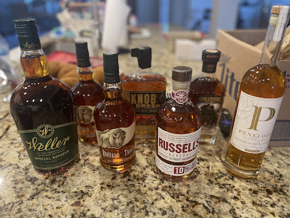 Town Hill Beverage Co. - Licorería en Greenville Town Hill Beverage Co. - Licorería en Greenville