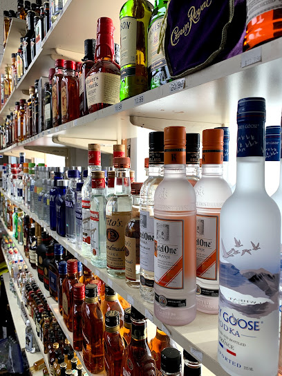 Pequot Wine and Spirit - Licorería en Southport Pequot Wine and Spirit - Licorería en Southport
