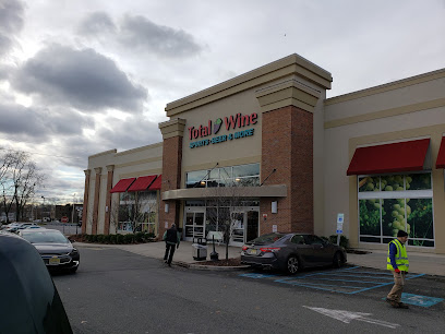 Total Wine & More - Licorería en River Edge