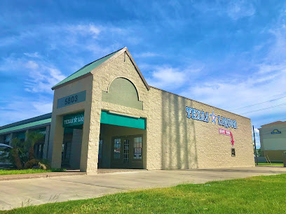 Texas Liquor - Licorería en Victoria Texas Liquor - Licorería en Victoria