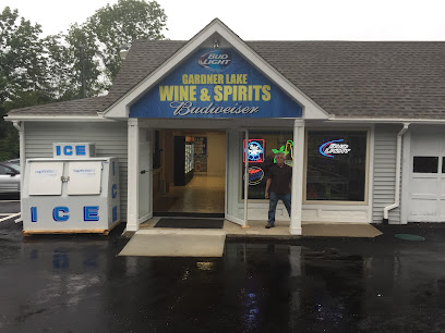Gardner Lake Liquors - Licorería en Salem