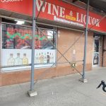 United Wine & Liquor Market Inc - Licorería en Woodside