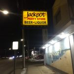Jackpot Party Store - Licorería en Lansing